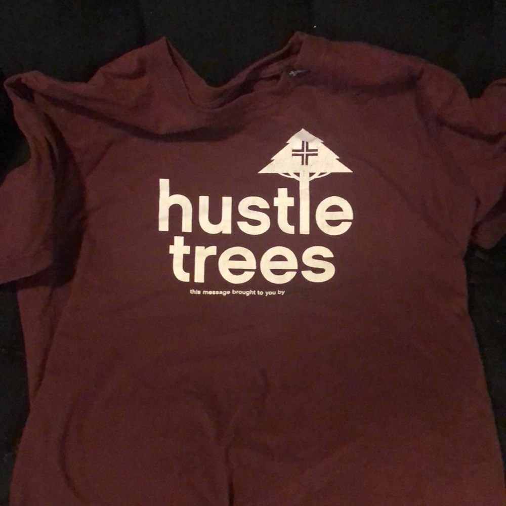 Leg hustle tree shirt